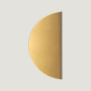 Handles: 'Sola Lip Pull Brass'