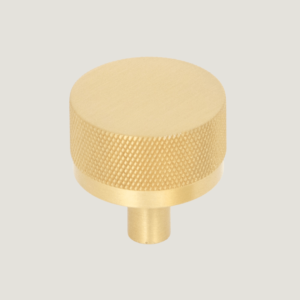 Handles: 'Bellevue Knob Brass'