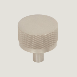 Handles: 'Bellevue Knob Nickel'