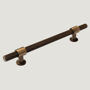 Handles: 'Belgravia Pull Bronze'