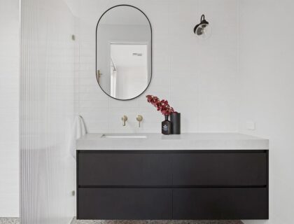 Mako Duo Vanity custom bathroom cabinet for storage